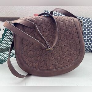BOUTIQUE FAUX LEATHER EMBOSSED SADDLE BAG BROWN CROSSBODY